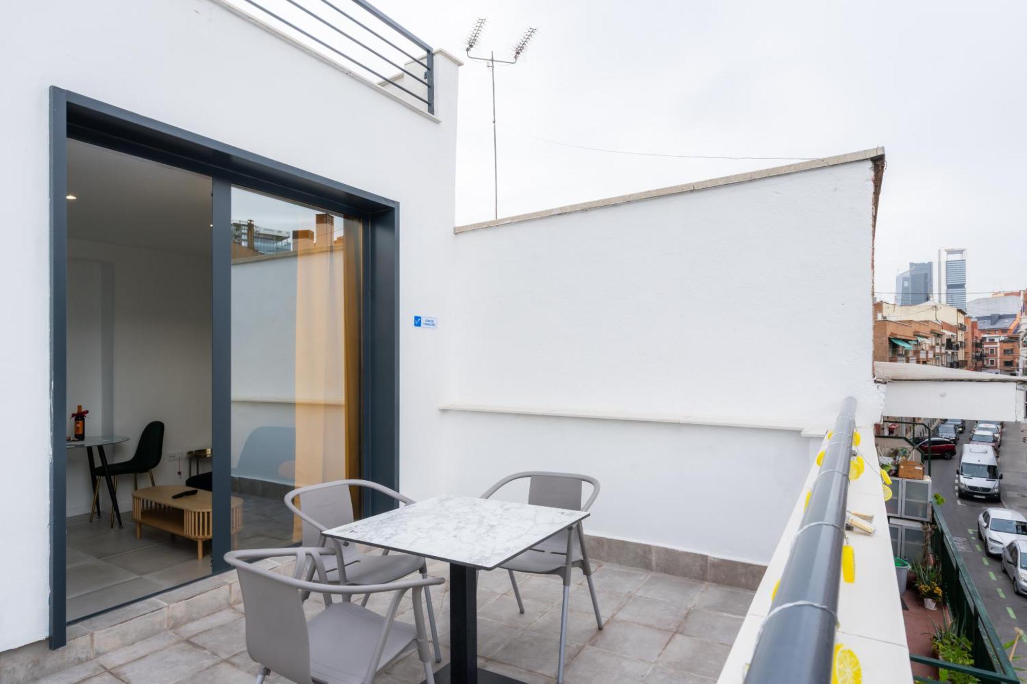 Lemon Apartment & Hotels Bernabeu Madrid Dış mekan fotoğraf