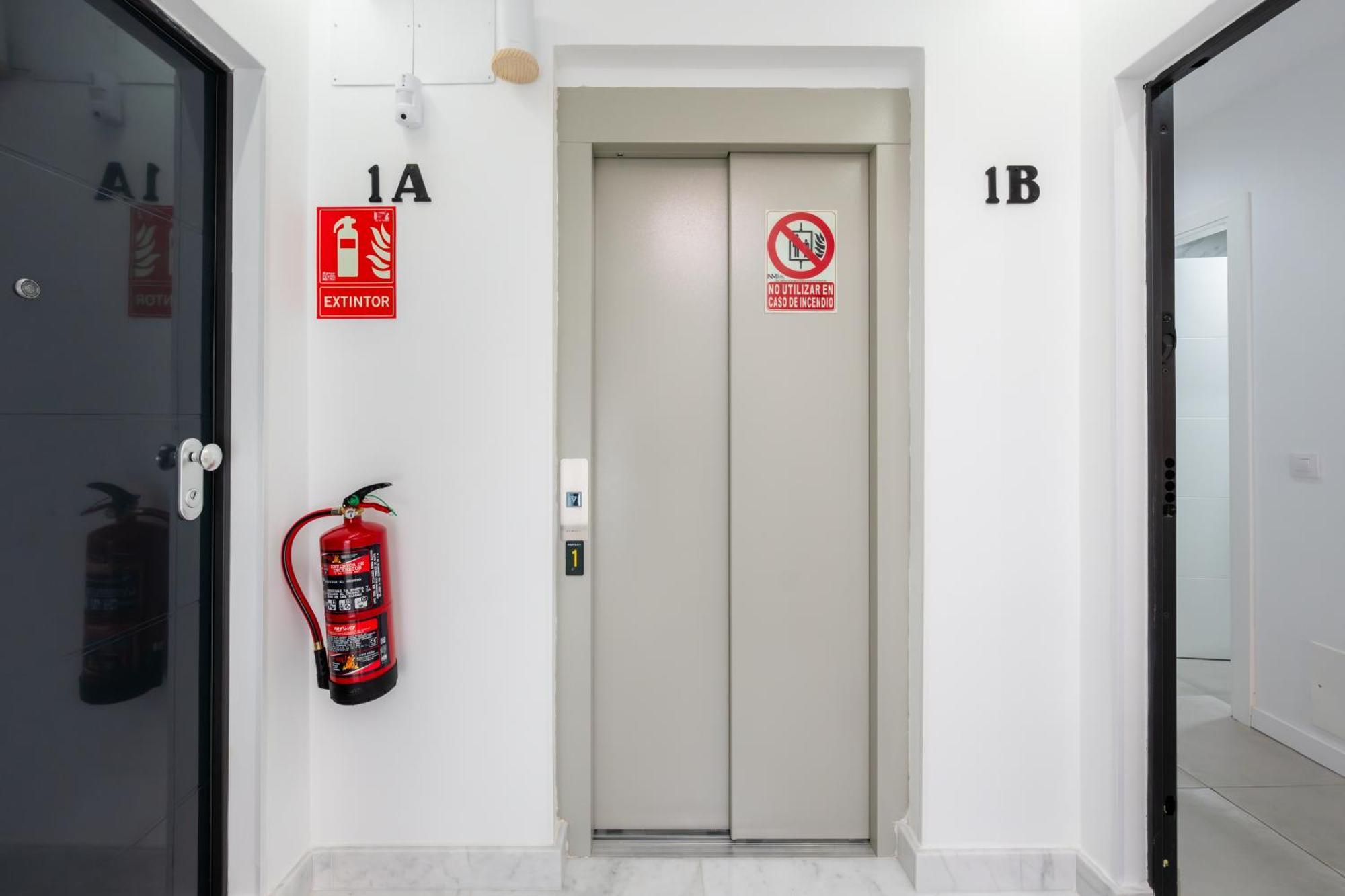 Lemon Apartment & Hotels Bernabeu Madrid Dış mekan fotoğraf